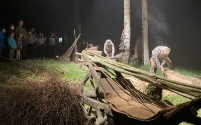 LES VIEUX METIERS – AZANNES font revivre les métiers du bois au château de Thillombois