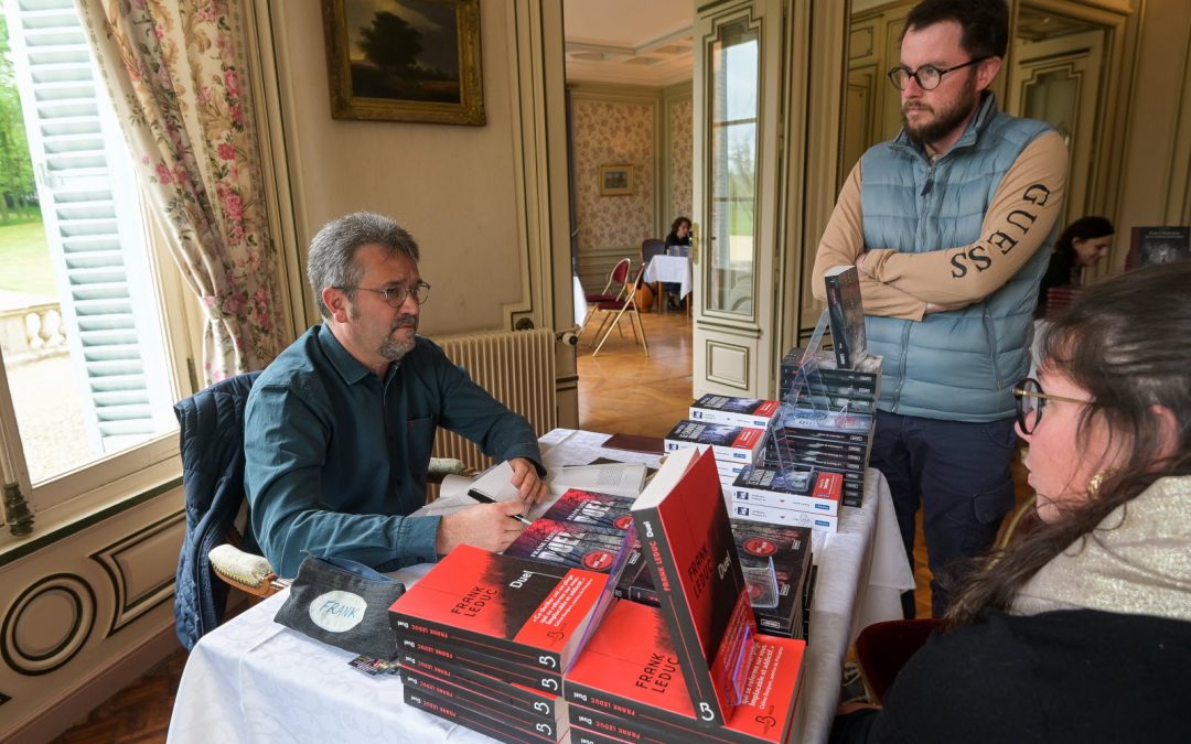 Dix auteurs transforment le château de Thillombois en havre littéraire intimiste